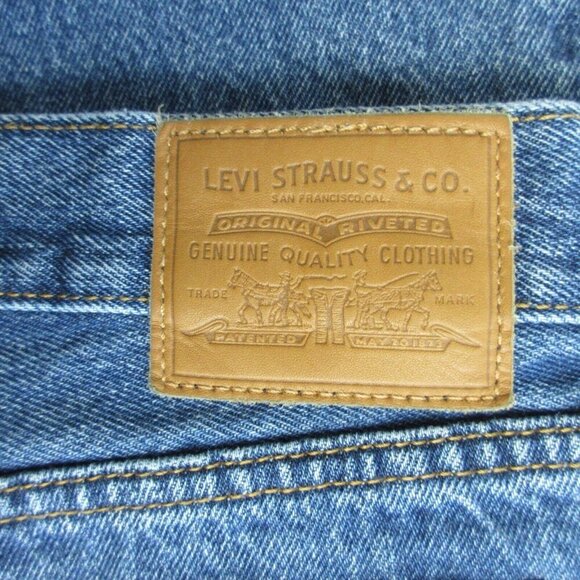 Levi's Premium Women 32 Wedgie Straight Jeans Distressed Raw Hem Button Fly 646 - Picture 7 of 14
